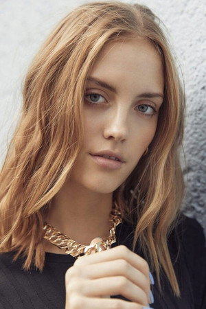 Lola Güldenløve Corfixen