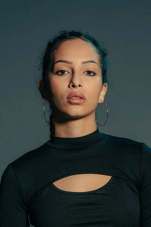 Alana La Hija del Jeque